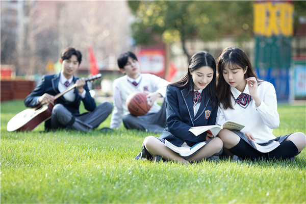 小孩不上學(xué)了，學(xué)點(diǎn)啥技術(shù)好